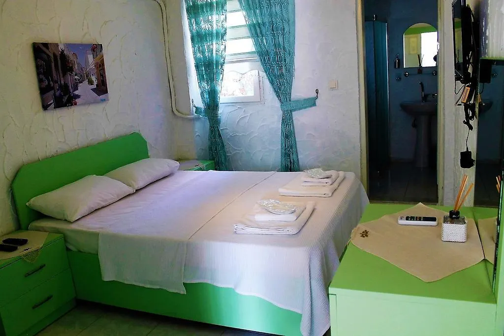 Ela Hotel Alacati 2*,